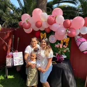 Meet your Posher, Annette